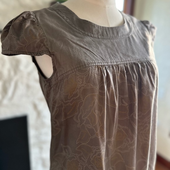 Gentle Fawn Dress - Picture 3 of 4